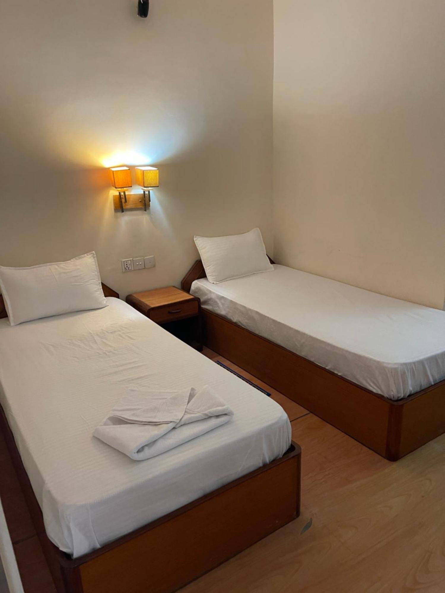 New Buddha Bhoomi Guest House Lumbinī Exteriör bild